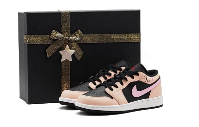 Jordan Air Jordan 1 Pink Heartbeat Cushioning, Wear Resistant Low top Vintage Basketball Shoes Unisex Pink