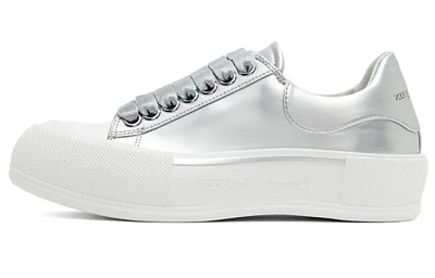 Alexander McQueen Low Top Stylish Skateboarding Shoes Women's Silver