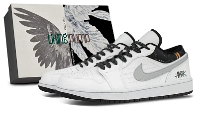 Jordan Air Jordan 1 Cushioning And Breathable Low top Vintage Basketball Shoes Unisex White