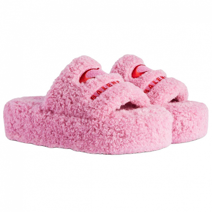 Balenciaga Furry Slide Slippers 5cm Women's Pink купить в интернет-магазине Yoocart с быстрой доставкой по России.