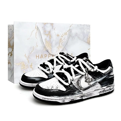 Nike Dunk Dragon, Special Shopping Bag Abrasion Resistant Breathable Low top Skateboard Shoes Unisex Black White Gray
