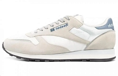 Reebok Lace up Low top Sneakers