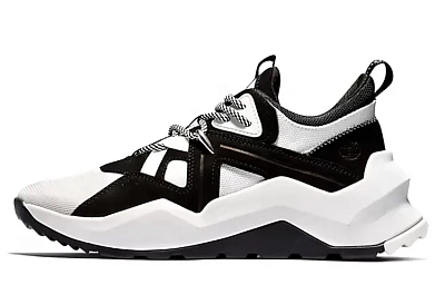 Timberland MADBURY Collection Mountaineering & Hiking Shoes Women's Low top Black/White