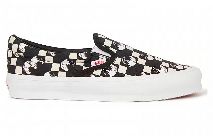 Vans Og Classic Slip On Lx Year Of The Rabbit Black купить в интернет-магазине Yoocart с быстрой доставкой по России.