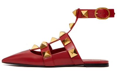 Valentino Roman Stud Casual Single Shoes Women's Red