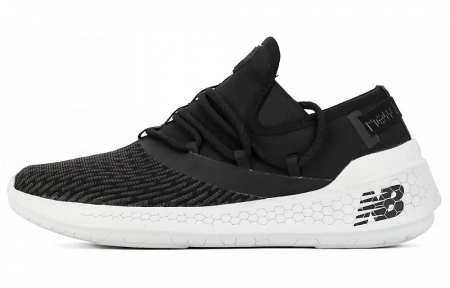 New Balance Future Sport 'Black White' Women's купить в интернет-магазине Yoocart с быстрой доставкой по России.