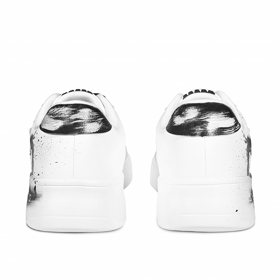 LiNing Pontoon Boats Slip Resistant, Abrasion Resistant, Breathable Low top Skateboard Shoes Men's Black White купить в интернет-магазине Yoocart с быстрой доставкой по России.