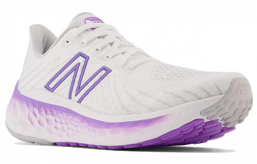 New Balance Women's Fresh Foam X Vongo V5 'White Electric Purple' Women's купить в интернет-магазине Yoocart с быстрой доставкой по России.