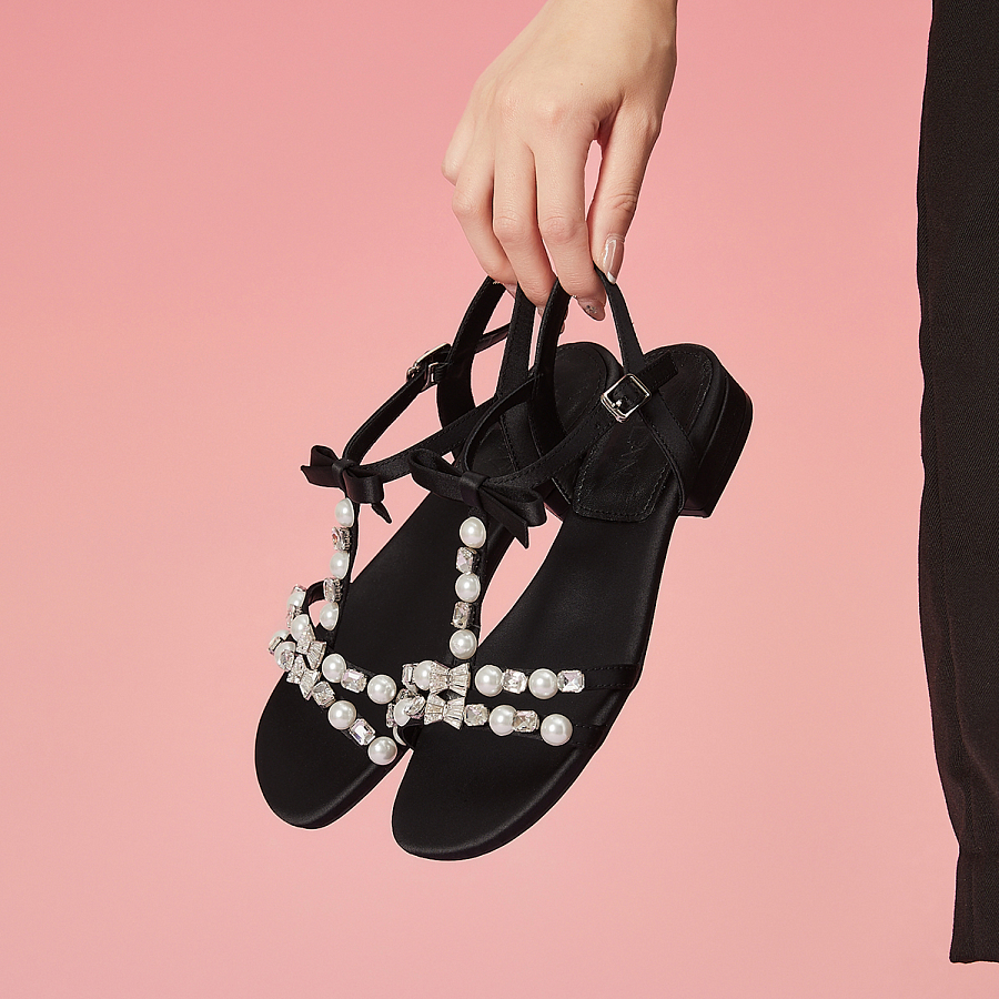 EBLAN One Strap Sandals Women's купить в интернет-магазине Yoocart с быстрой доставкой по России.