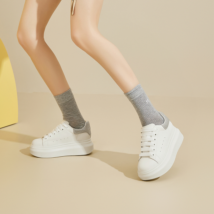 EBLAN Low-Top Skateboard Shoes Women's Gray купить в интернет-магазине Yoocart с быстрой доставкой по России.