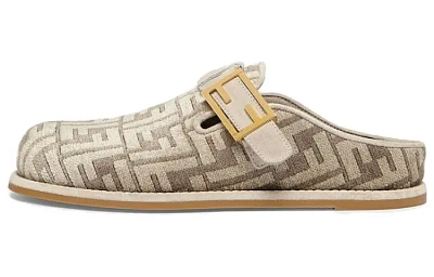 FENDI Feel Dove Grey Chenille Women's