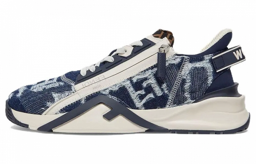 FENDI Flow Sneakers купить в интернет-магазине Yoocart с быстрой доставкой по России.