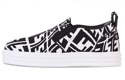 FENDI Low top Stylish Skateboarding Shoes Women's Black White