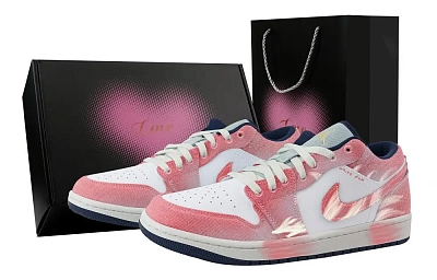 Jordan Air Jordan 1 Tail Fox, Heart Box Abrasion Resistant Low top Vintage Basketball Shoes Men's Pink White