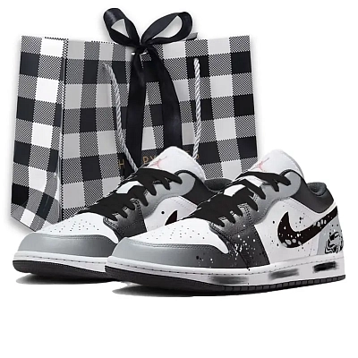 Jordan Air Jordan 1 Vintage Basketball Shoes Men's Low top Black White Gray