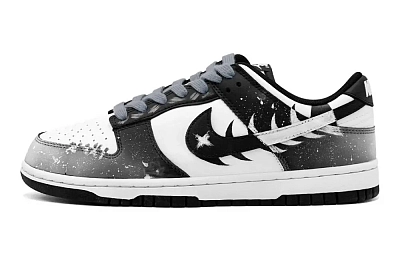Nike Dunk Black White Fishbone Abrasion Resistant Low top Skateboard Shoes Unisex Black White