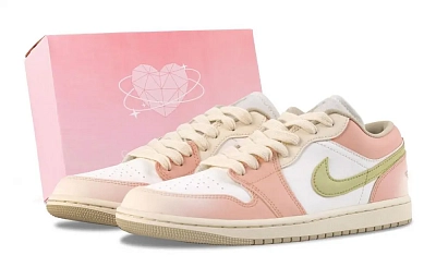 Jordan Air Jordan 1 Love Words Spring Sakura Abrasion Resistant Low Top Vintage Basketball Shoes Women's White Pink