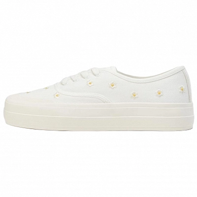 ZARA Low top Skateboard Shoes Women's White