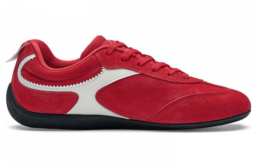 Kappa Wing Back to Back Slip Resistant Abrasion Resistant Low top Racing Shoes Unisex Red купить в интернет-магазине Yoocart с быстрой доставкой по России.