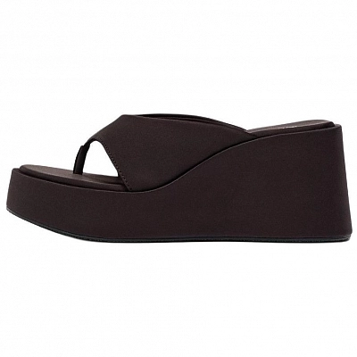 ZARA Slip Resistant Flip Flops Women's Brown