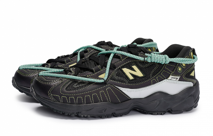 New Balance NB 703 Moisture Wicking Low Top Outdoor Shoes Women's Black Yellow купить в интернет-магазине Yoocart с быстрой доставкой по России.