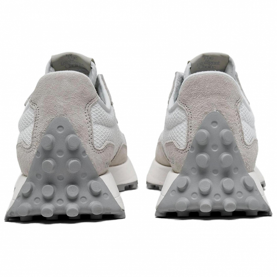 New Balance Women's 327 'Timberwolf Reflection' Women's купить в интернет-магазине Yoocart с быстрой доставкой по России.