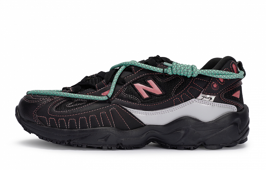 New Balance NB 703 Coverage Moisture Wicking Low Top Outdoor Shoes Women's Black Pink купить в интернет-магазине Yoocart с быстрой доставкой по России.