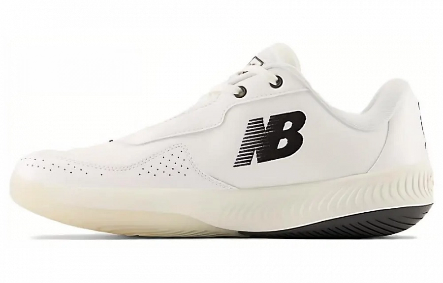New Balance FuelCell 996v5 White Black купить в интернет-магазине Yoocart с быстрой доставкой по России.