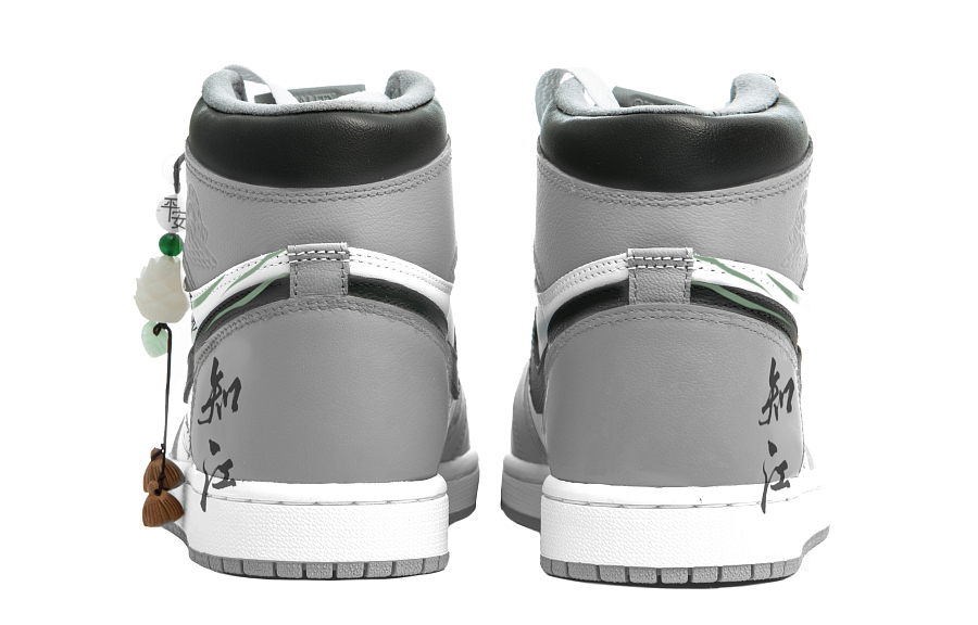 Jordan Air Jordan 1 Cushioning Anti-Slip And Wear-Resistant High-Top Vintage Basketball Shoes Unisex White Gray купить в интернет-магазине Yoocart с быстрой доставкой по России.