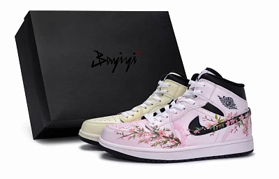 Jordan Air Jordan 1 Vintage Basketball Shoes Unisex Mid top Black/Green