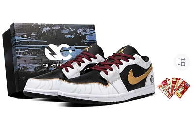 Jordan Air Jordan 1 Anti-Slip Wear-Resistant Low-Top Skateboard Shoes Unisex White Black Gold