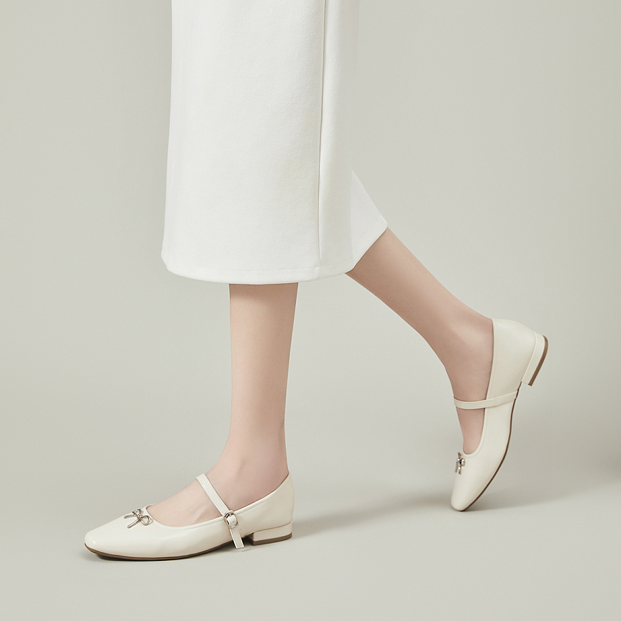 EBLAN Mary Jane Shoes Women's Beige купить в интернет-магазине Yoocart с быстрой доставкой по России.