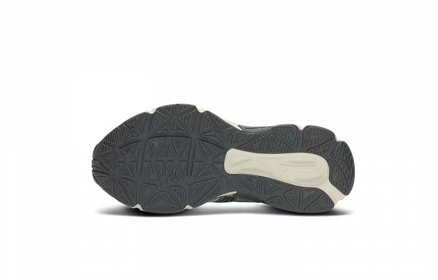 Mizuno Speed 2K Low top Running Shoes Unisex Silver купить в интернет-магазине Yoocart с быстрой доставкой по России.