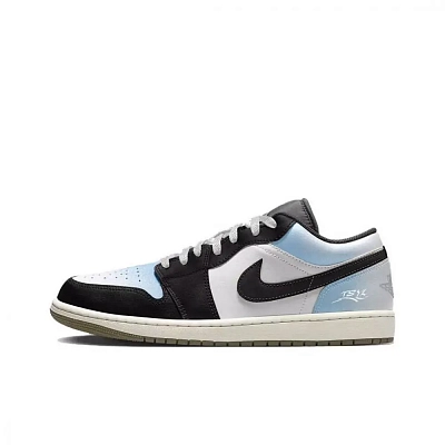 Jordan Air Jordan 1 White Moonlight Cushioning, Wear Resistant Vintage Basketball Shoes Unisex Black White Blue
