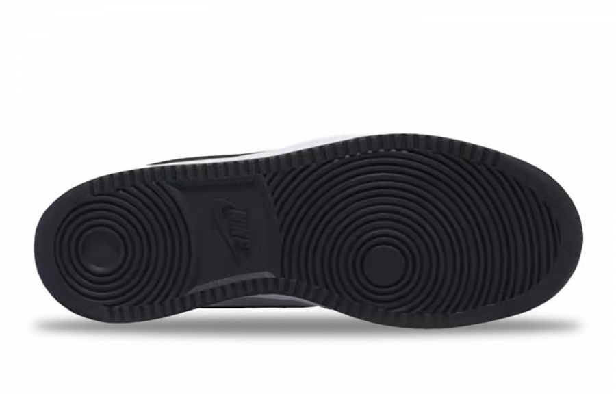 Nike EBERNON Bulls, Trendy Toy, Box Abrasion Resistant Low top Skateboard Shoes Men's Black Red купить в интернет-магазине Yoocart с быстрой доставкой по России.