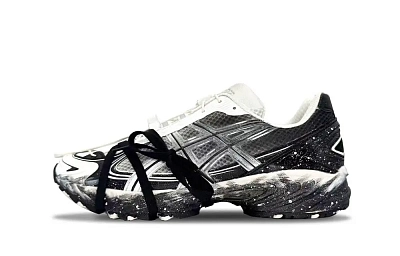 Asics Gel Kahana TR V4 Low top Casual Shoes Unisex Black White