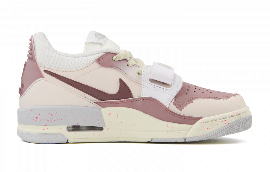 Jordan Legacy 312 Abrasion Resistant Slip Resistant Low top Vintage Basketball Shoes Unisex Beige Pink купить в интернет-магазине Yoocart с быстрой доставкой по России.