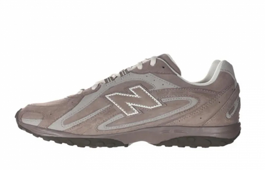 New Balance 204L Casual Shoes Unisex Low top Light Umber купить в интернет-магазине Yoocart с быстрой доставкой по России.