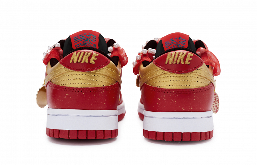 Nike Dunk 811 Manufacturing, Perfect Match Suoti Low Top Skateboard Shoes Women's Red Gold White купить в интернет-магазине Yoocart с быстрой доставкой по России.