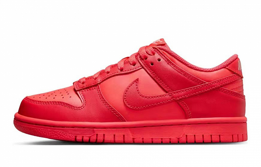 Nike Dunk 811 Manufacturing, Perfect Match Suoti Low Top Skateboard Shoes Women's Red Gold White купить в интернет-магазине Yoocart с быстрой доставкой по России.