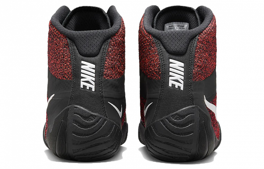 Nike Tawa 'Red Orbit' купить в интернет-магазине Yoocart с быстрой доставкой по России.
