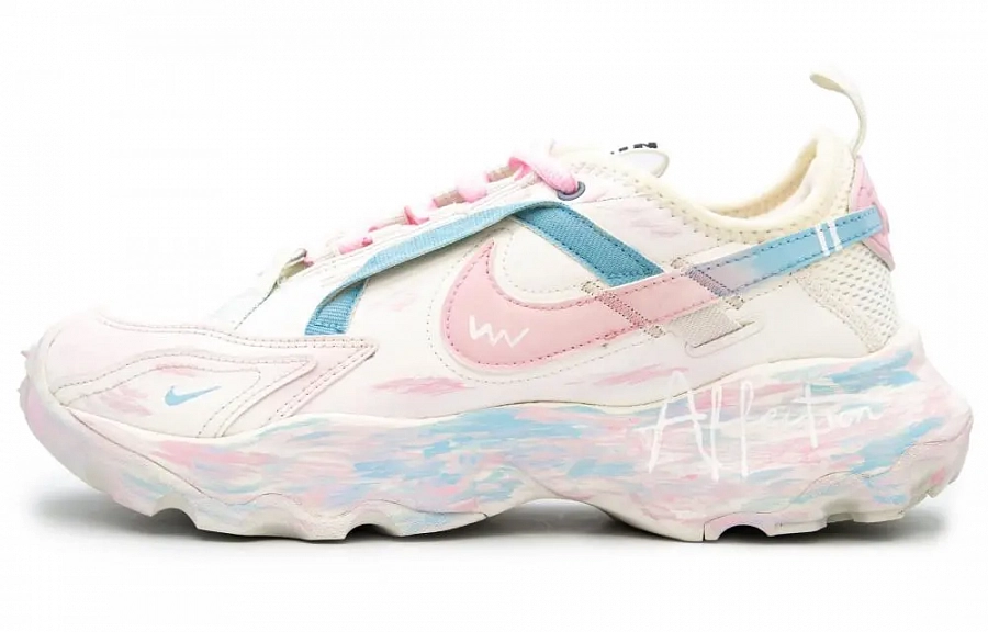 Nike TC 7900 Peach Snow Gardenia Non-slip Lightweight Low-Top Casual Shoes Women's White Pink купить в интернет-магазине Yoocart с быстрой доставкой по России.