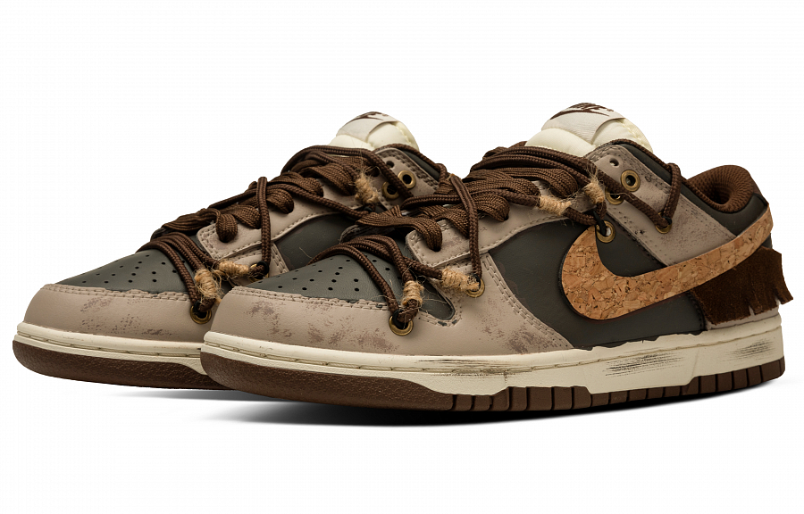 Nike Dunk Slip Resistant Abrasion Resistant Low top Skateboard Shoes Women's Brown Black купить в интернет-магазине Yoocart с быстрой доставкой по России.