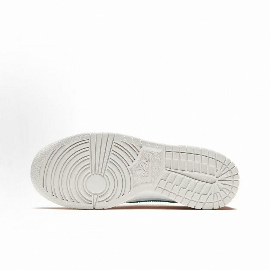 Nike Dunk GS Abrasion Resistant Low top Skateboard Shoes, Women's Women's GS купить в интернет-магазине Yoocart с быстрой доставкой по России.