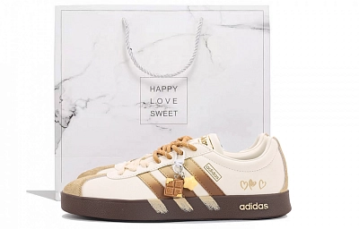 Adidas Vl Court Classic Coverage Abrasion Resistant Low top Skateboard Shoes Women's White Yellow
