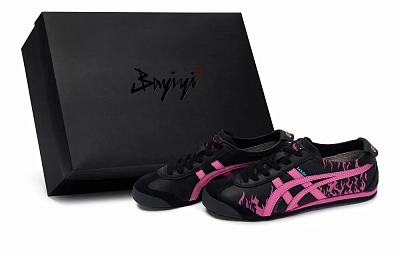 Onitsuka Tiger Mexico 66 Casual Shoes Women's Low top Black/Rose Red