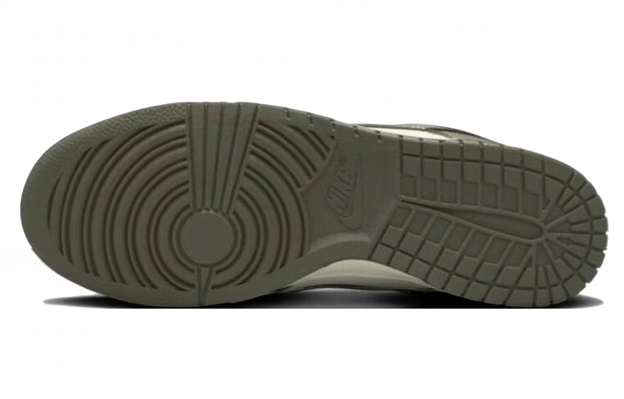 Nike Dunk Abrasion Resistant Low top Skateboard Shoes Men's купить в интернет-магазине Yoocart с быстрой доставкой по России.