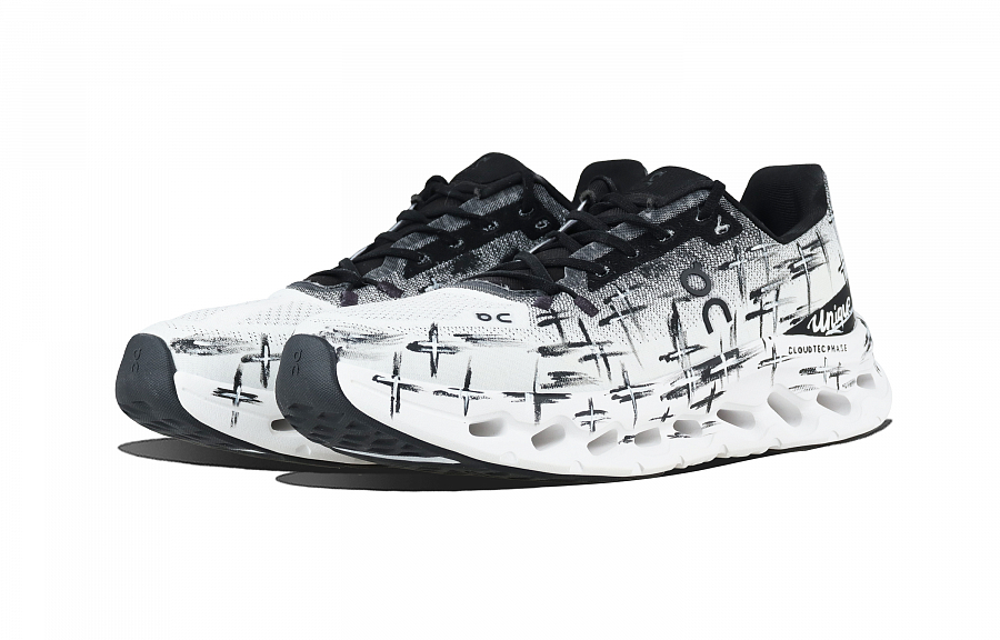On Cloudtilt Collection Cushioning, Wear Resistant Low top Running Shoes Unisex Black White купить в интернет-магазине Yoocart с быстрой доставкой по России.