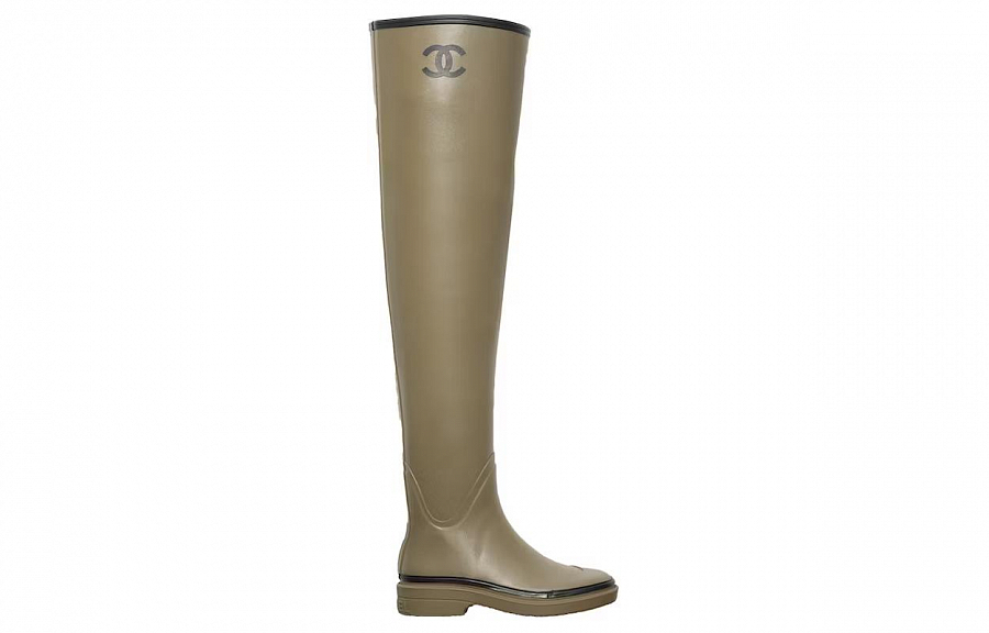 CHANEL Thigh High Rubber Rain Boots Dark Beige Women's купить в интернет-магазине Yoocart с быстрой доставкой по России.