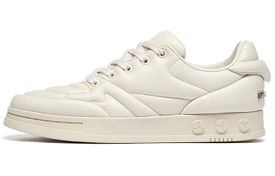 LI NING 1990 Abrasion Resistant Slip Resistant Low top Skateboard Shoes Women's Swan White